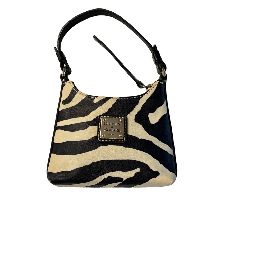 VINTAGE DOONEY & BOURKE MICRO BAG.